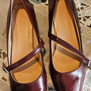 נעליים חדשות מידה 39