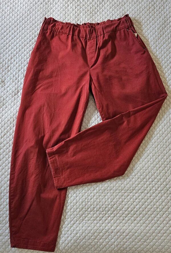 מכנסיים כותנה של יעל אורגד צבע העונה