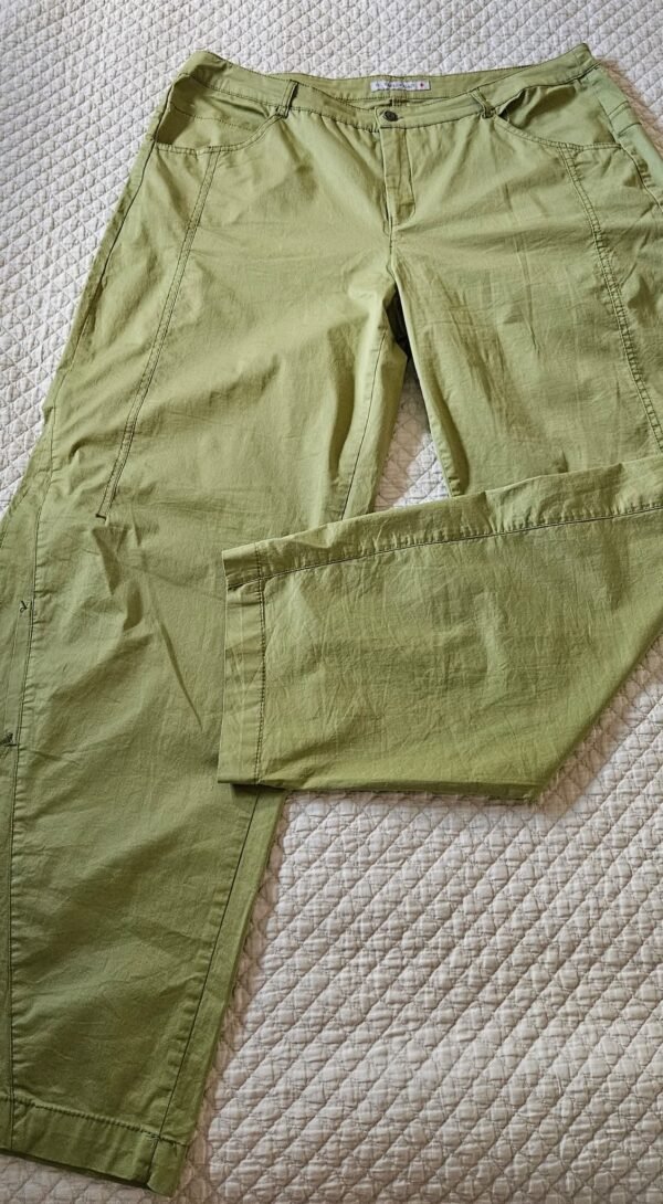 מכנסיים כותנה של יעל אורגד