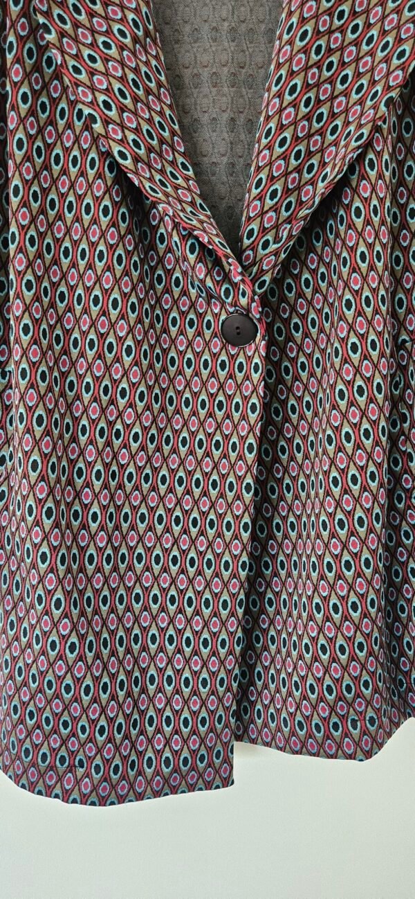 ג'קט קליל של המעצבת אפרתה פרינט משגע