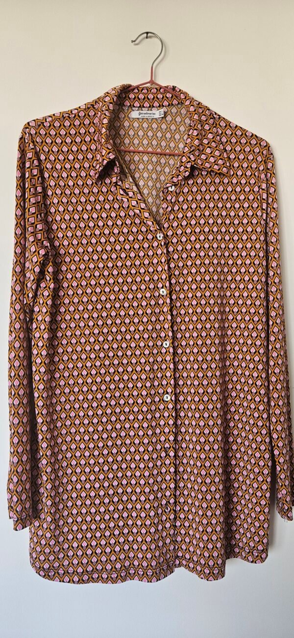 חולצה בד נעים סטרדיוריוס