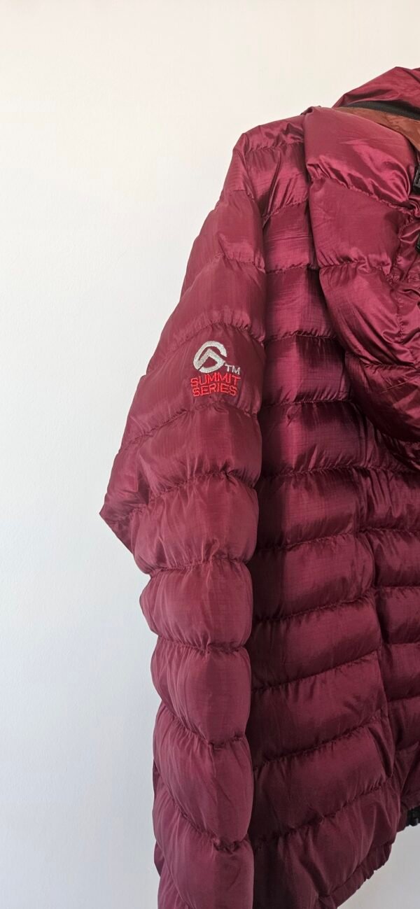 מעיל בורדו THE NORTH FACE