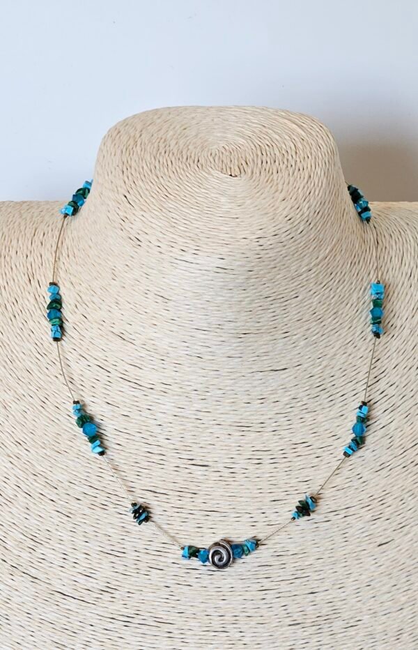 שרשרת קצרה ועדינה כסף אבנים תכולות