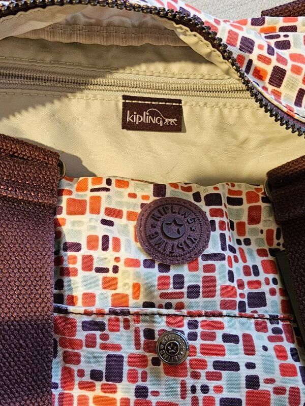 תיק Kipling מקורי צבעוני