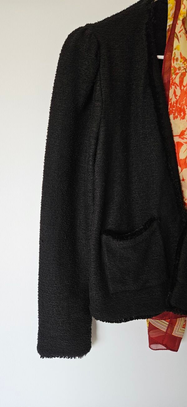 גקט שחור MANGO