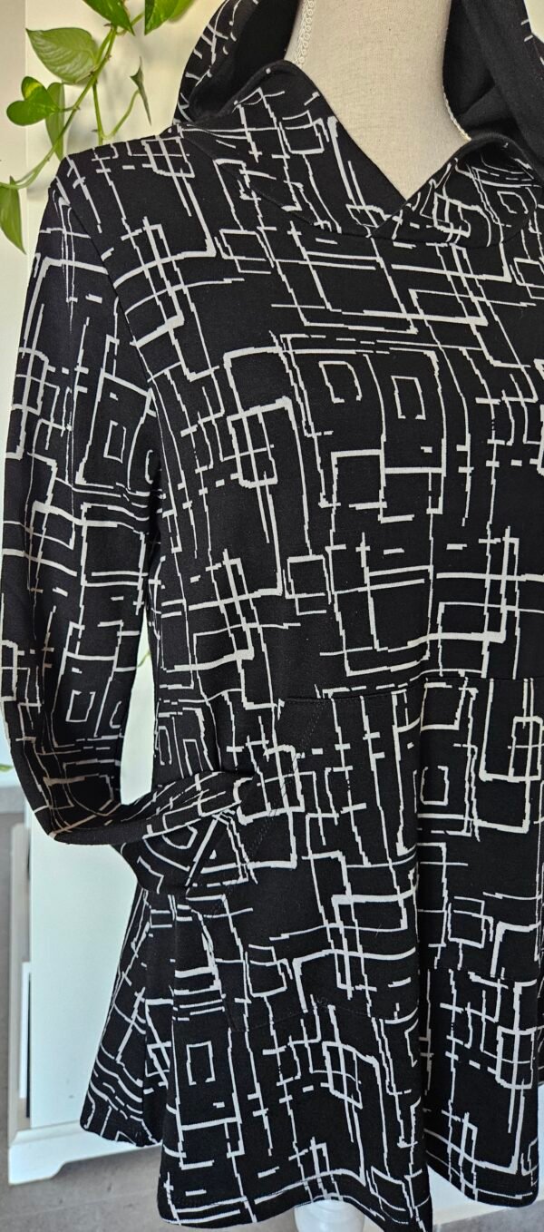 חולצת כותנה מיוחדת עם צעיף