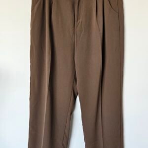 מכנסיים חומים ADICT