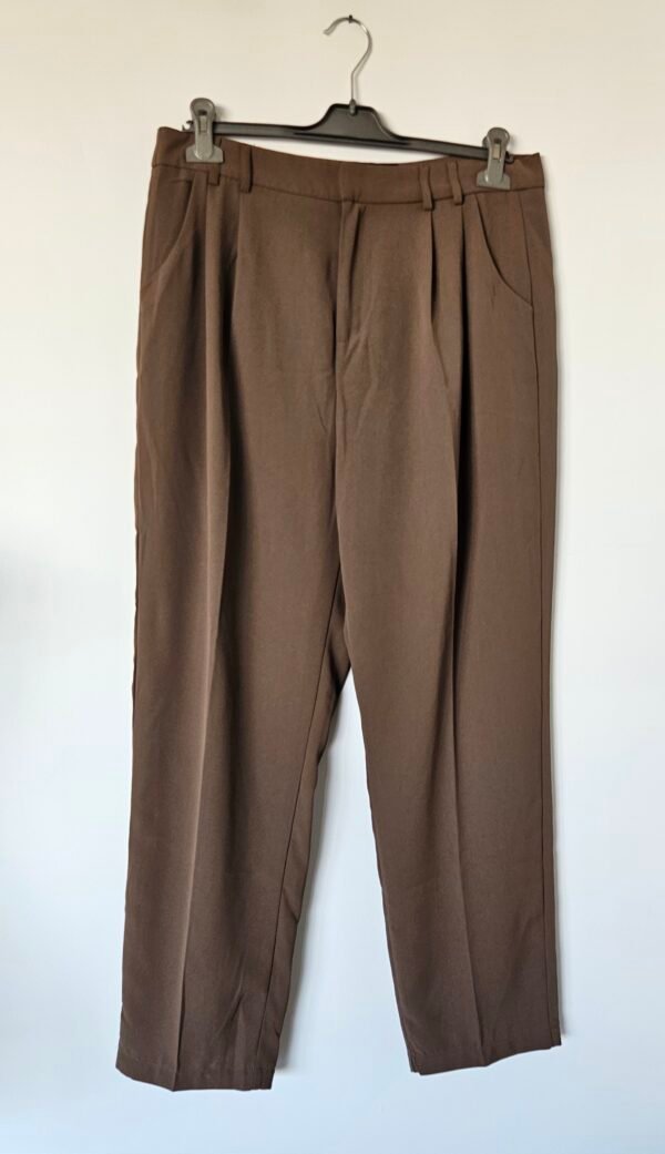 מכנסיים חומים ADICT