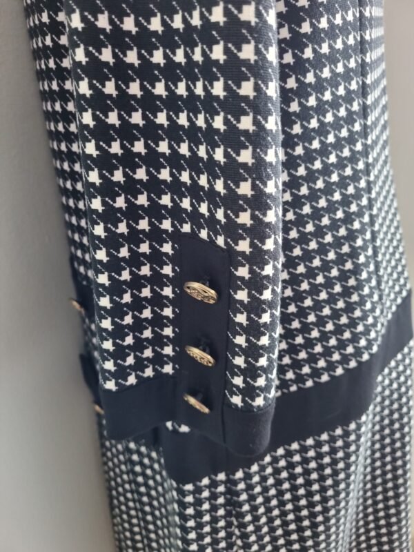 שמלת חורף משובצת וינטג' במידה 44