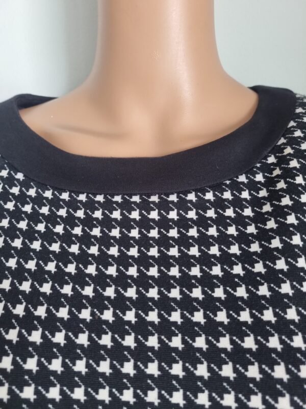 שמלת חורף משובצת וינטג' במידה 44