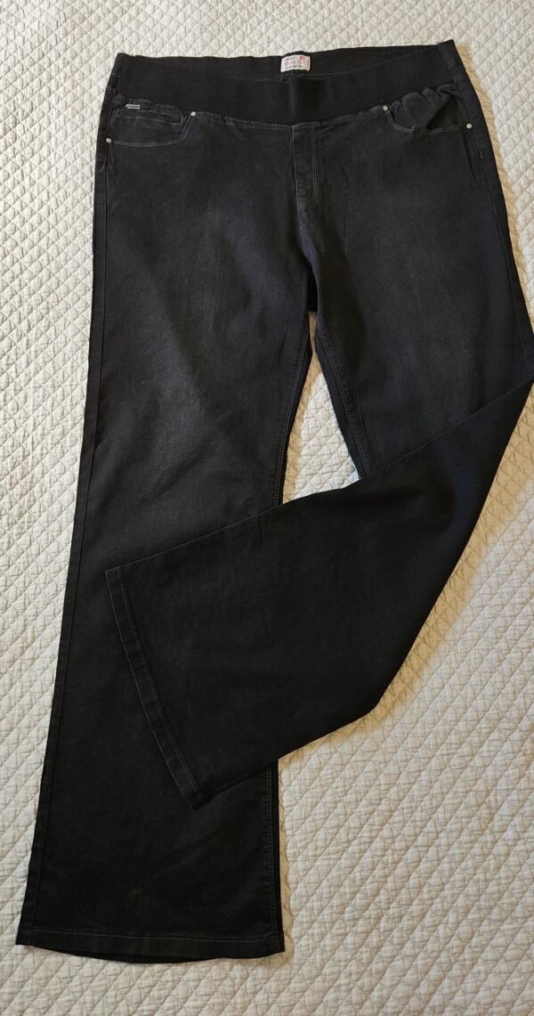 מכנסי ג'ינס שחור עונות חדש מידה 52