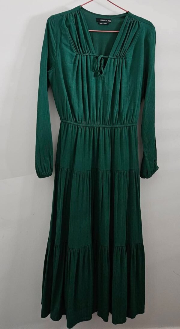 שמלה חדשה ירוקה RESERVED