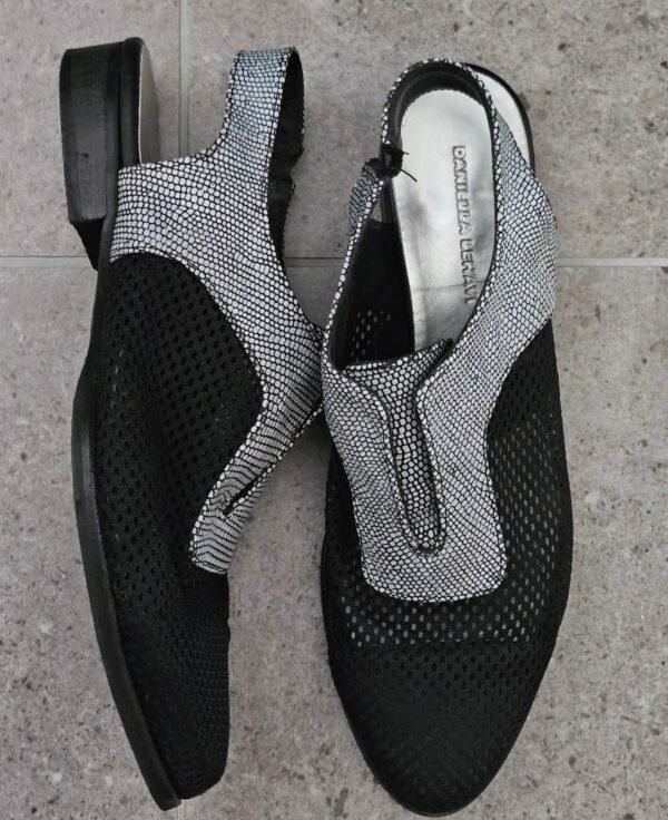 נעליים דניאלה להבי עור