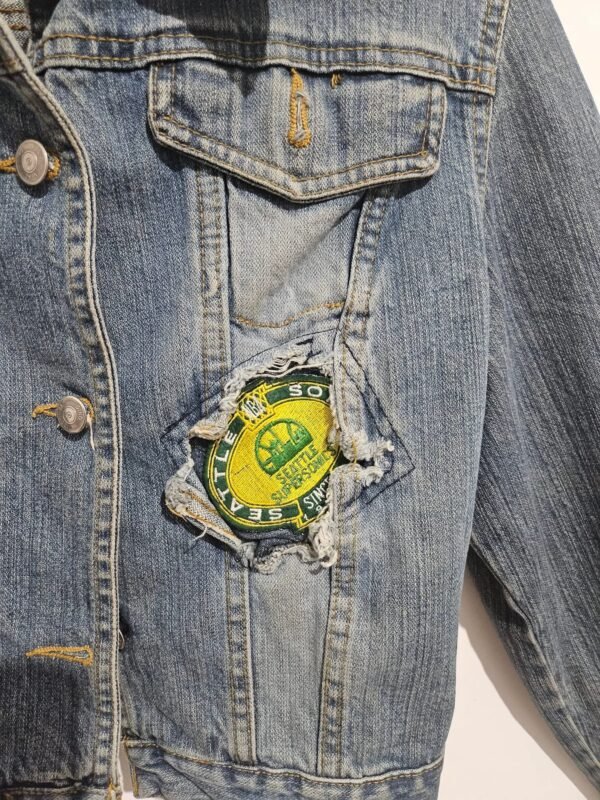 ג'קט ג'ינס סופר מיוחד