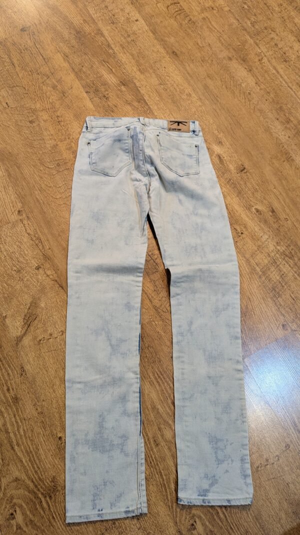 ג'ינס בהיר לי קופר שנות 2000