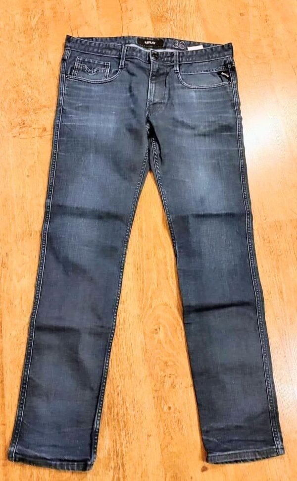 ג'ינס ריפליי REPLAY גזרה ישרה ✨ ג'ינס ריפליי REPLAY גזרה ישרה ✨