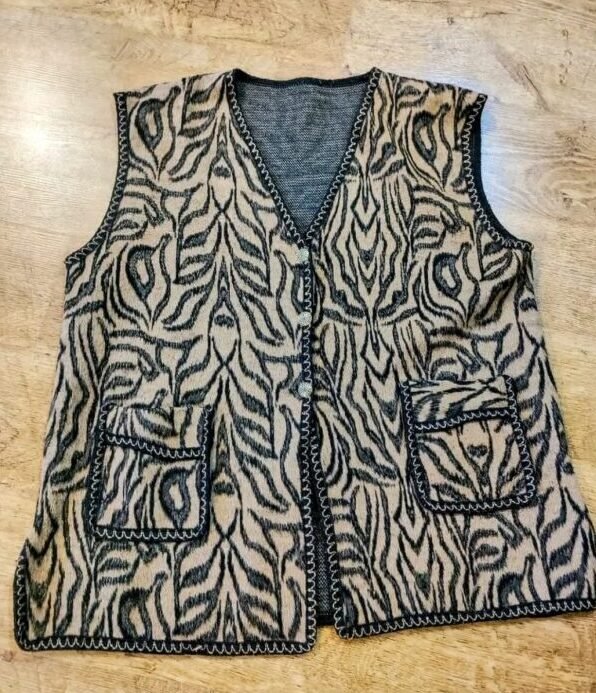 ווסט חורפי ווינטג' אמיתי 👌 L-xl ווסט חורפי ווינטג' אמיתי 👌 L-xl