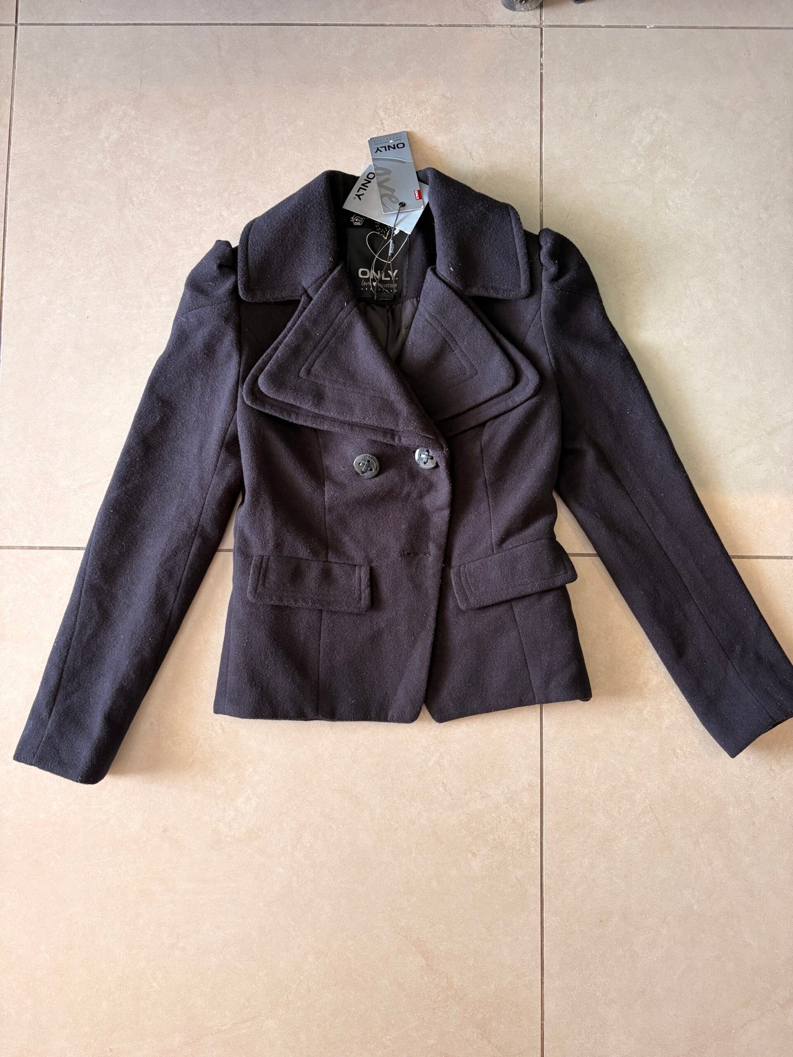 מעיל קצר קלאסי של ONLY