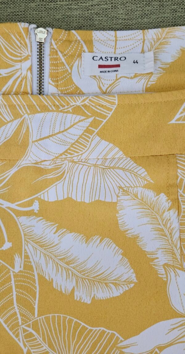 חצאית חדשה מהממת מידה 44